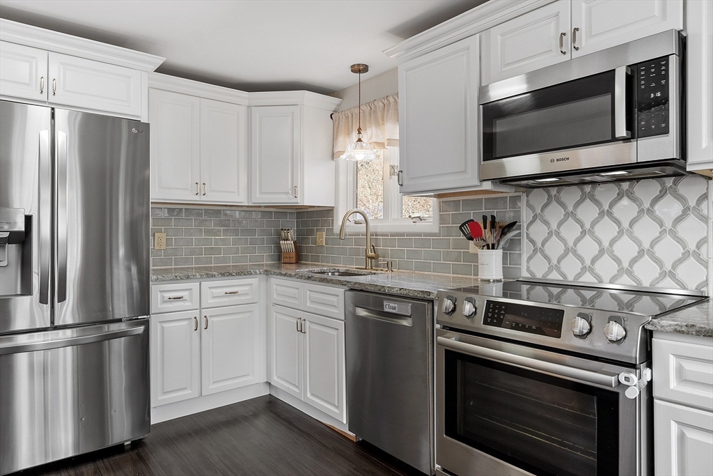 84 Pierce Farm Road Fitchburg, MA 01420 - Photo 5 of 35 Gallery Image 5