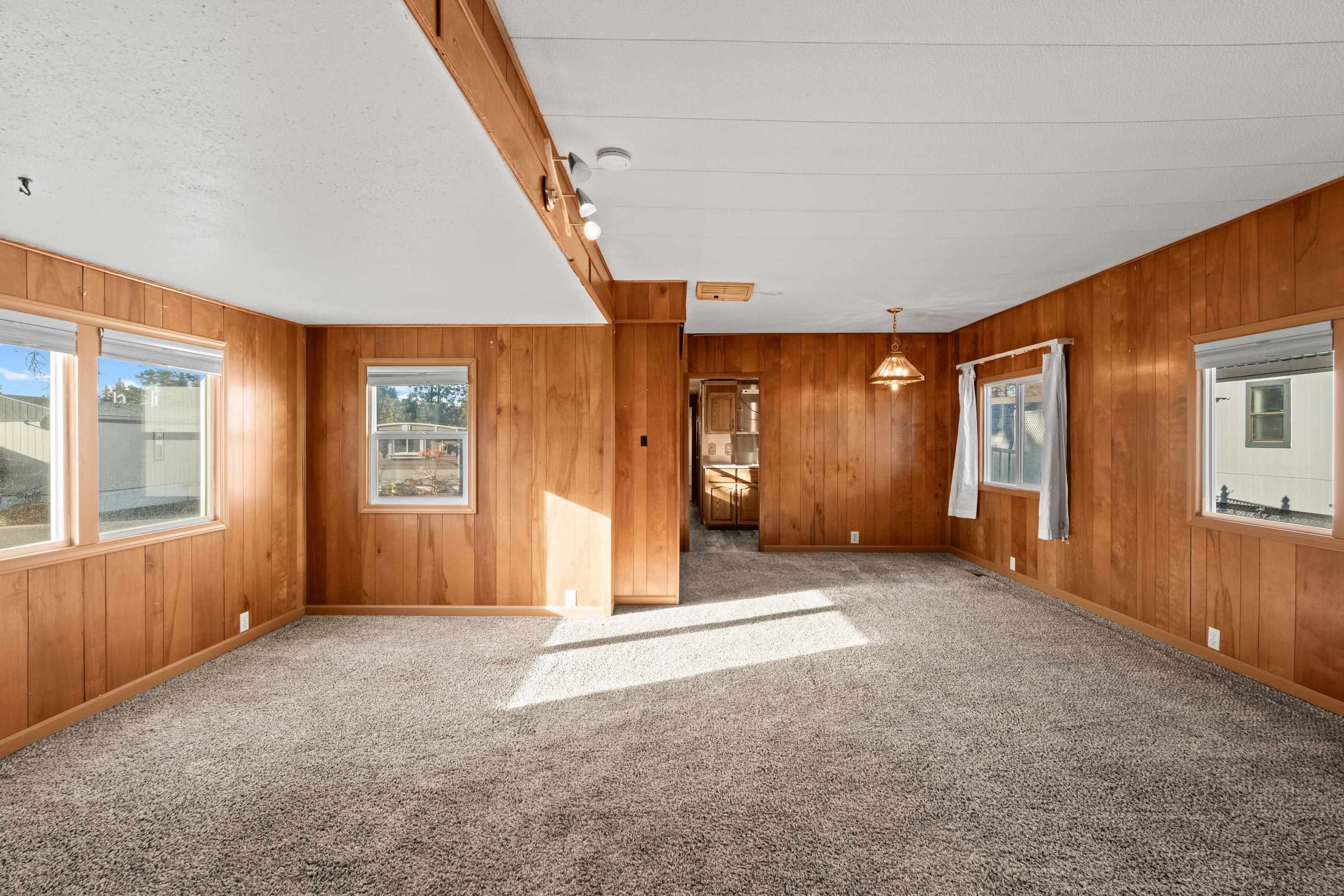 2601 North Barker Road, Unit 45 Spokane Valley, WA 99027 - Photo 5 of 29