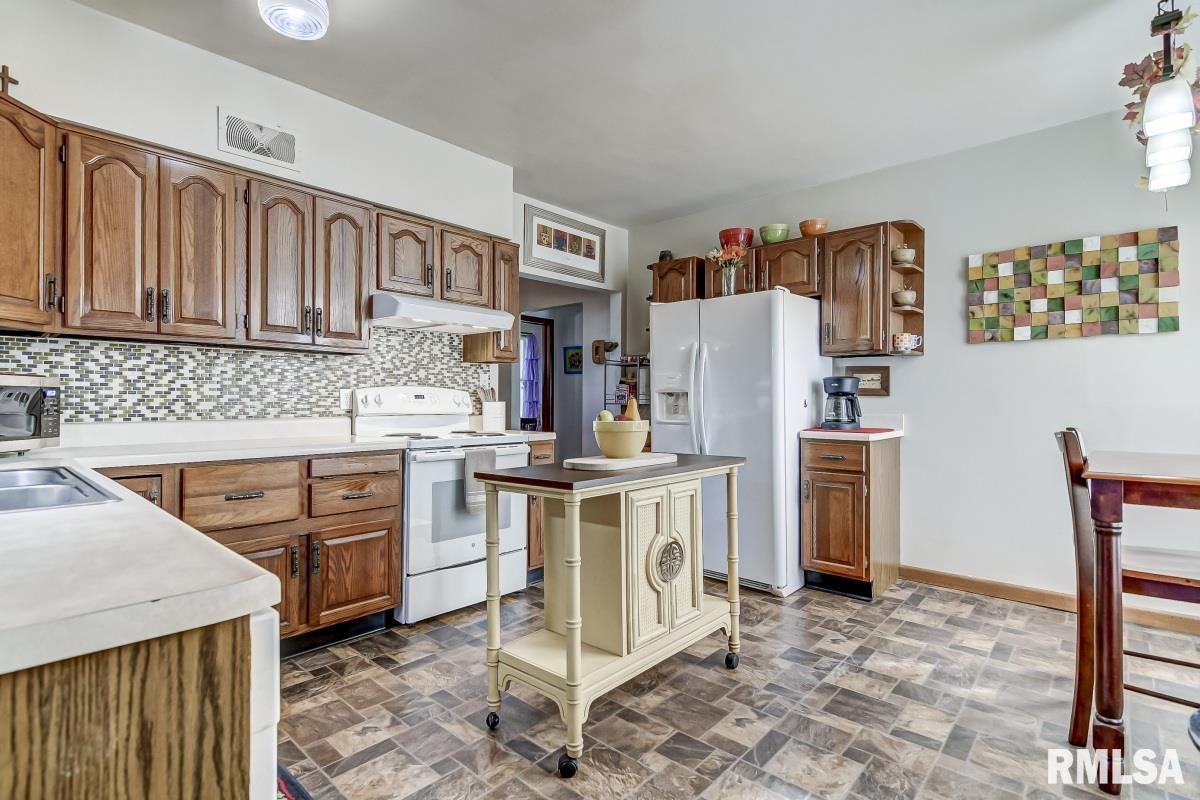 17708 Knight Road Virginia, IL 62691 - Photo 15 of 47