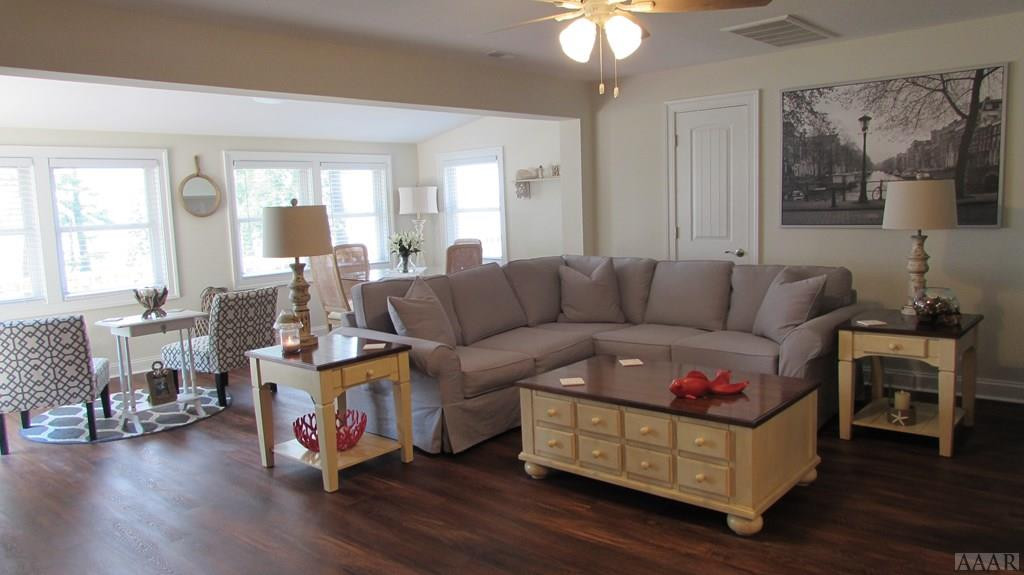 735 River Cottage Road Edenton, NC 27932 - Photo 5 of 35 Great Room/ Sun Room