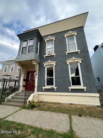 $339,000 | 1624 3rd Avenue, Watervliet, NY 12189