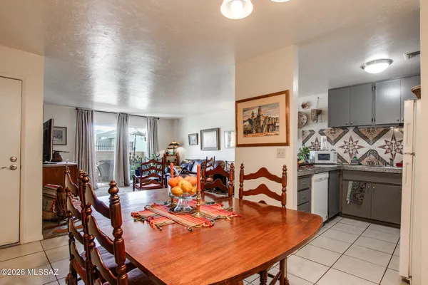$179,000 | 812 South Langley Avenue, Unit 102, Tucson, AZ 85710