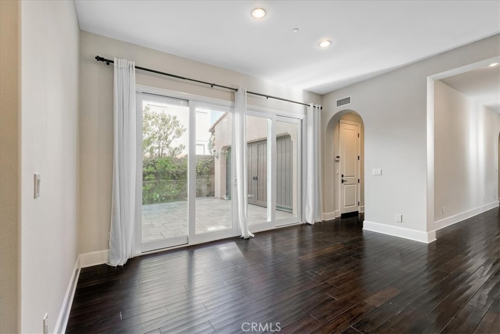 72 Clifford Irvine, CA 92618 - Photo 19 of 65