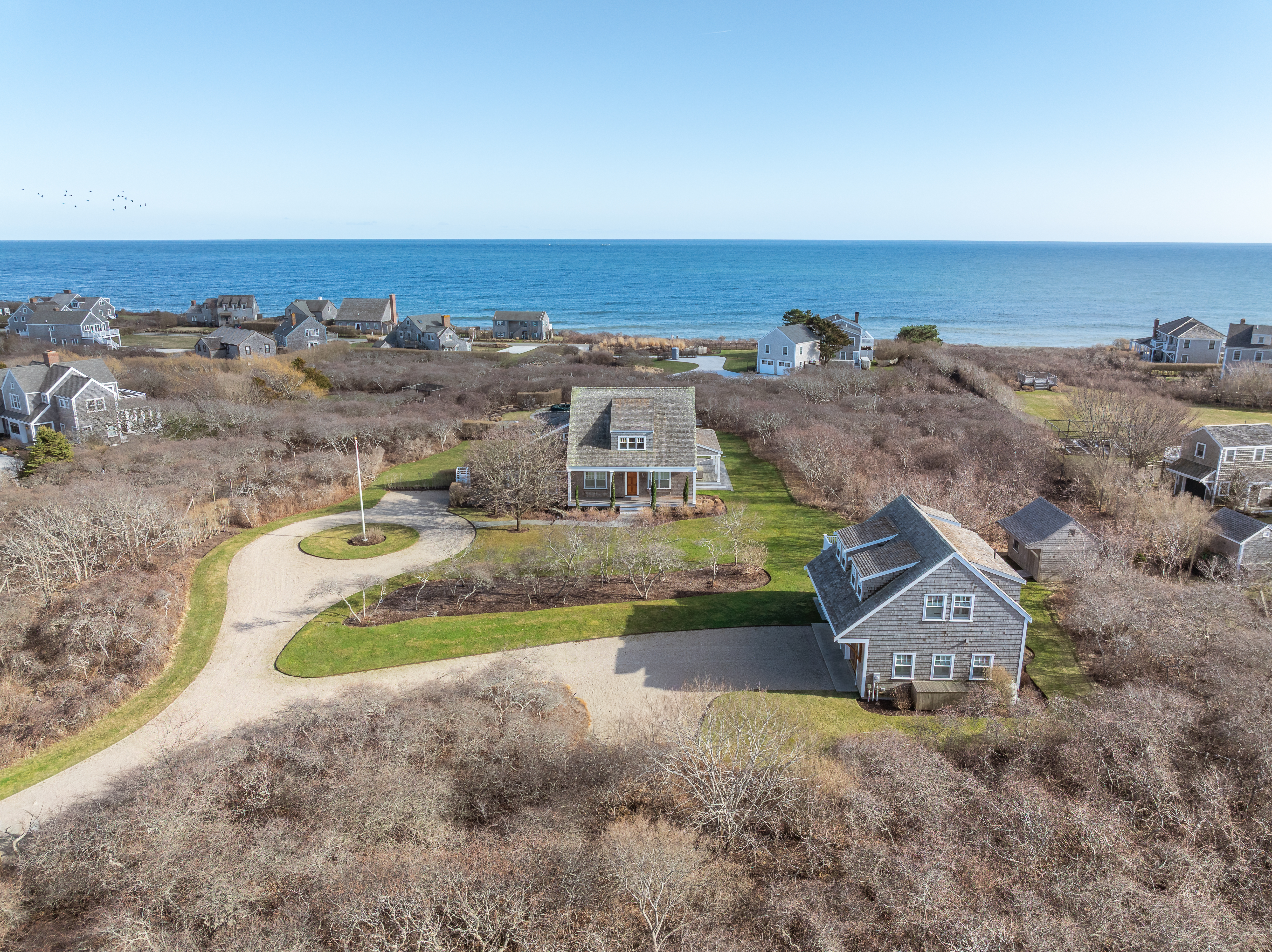 5 Surrey Avenue Nantucket, MA 02554 - Photo 1 of 26
