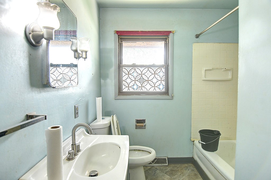 2123 Neff Road Dayton, OH 45414 - Photo 18 of 29