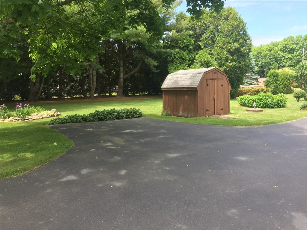 2269 Matunuck School House Road Charlestown, RI 02813 - Photo 4 of 21 Gallery Image 4