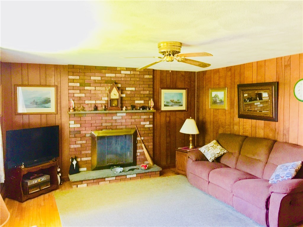 2269 Matunuck School House Road Charlestown, RI 02813 - Photo 9 of 21 Gallery Image 9