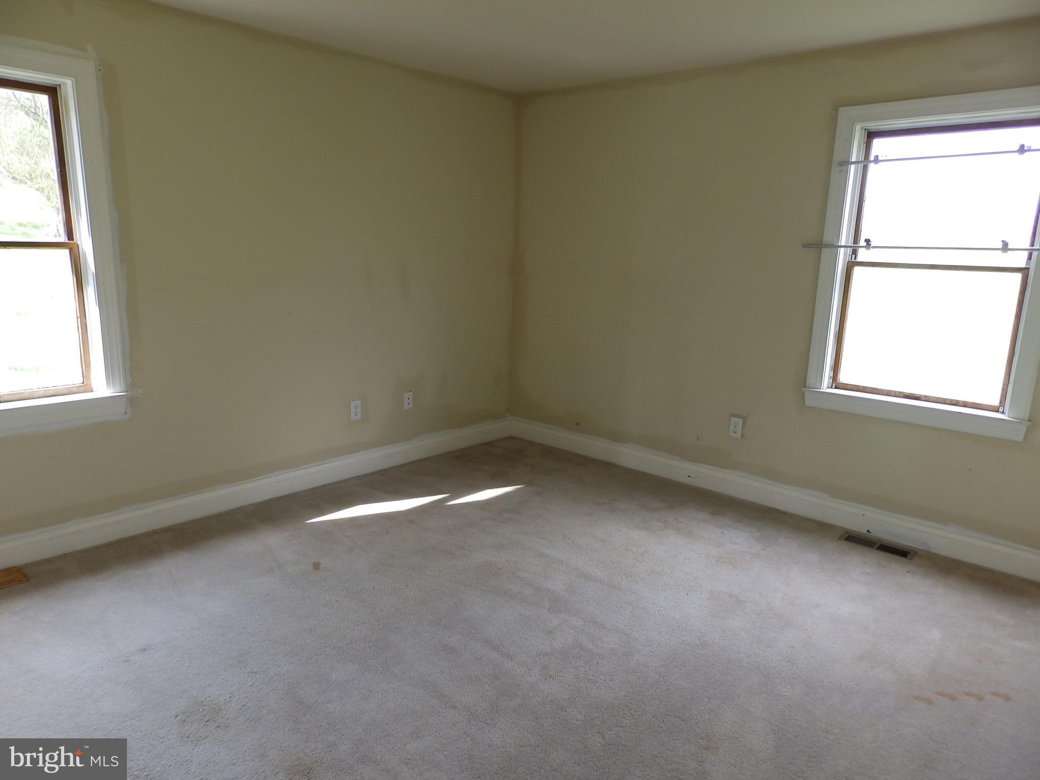 15125 Barnes Road New Windsor, MD 21776 - Photo 16 of 35 Master Bedroom
