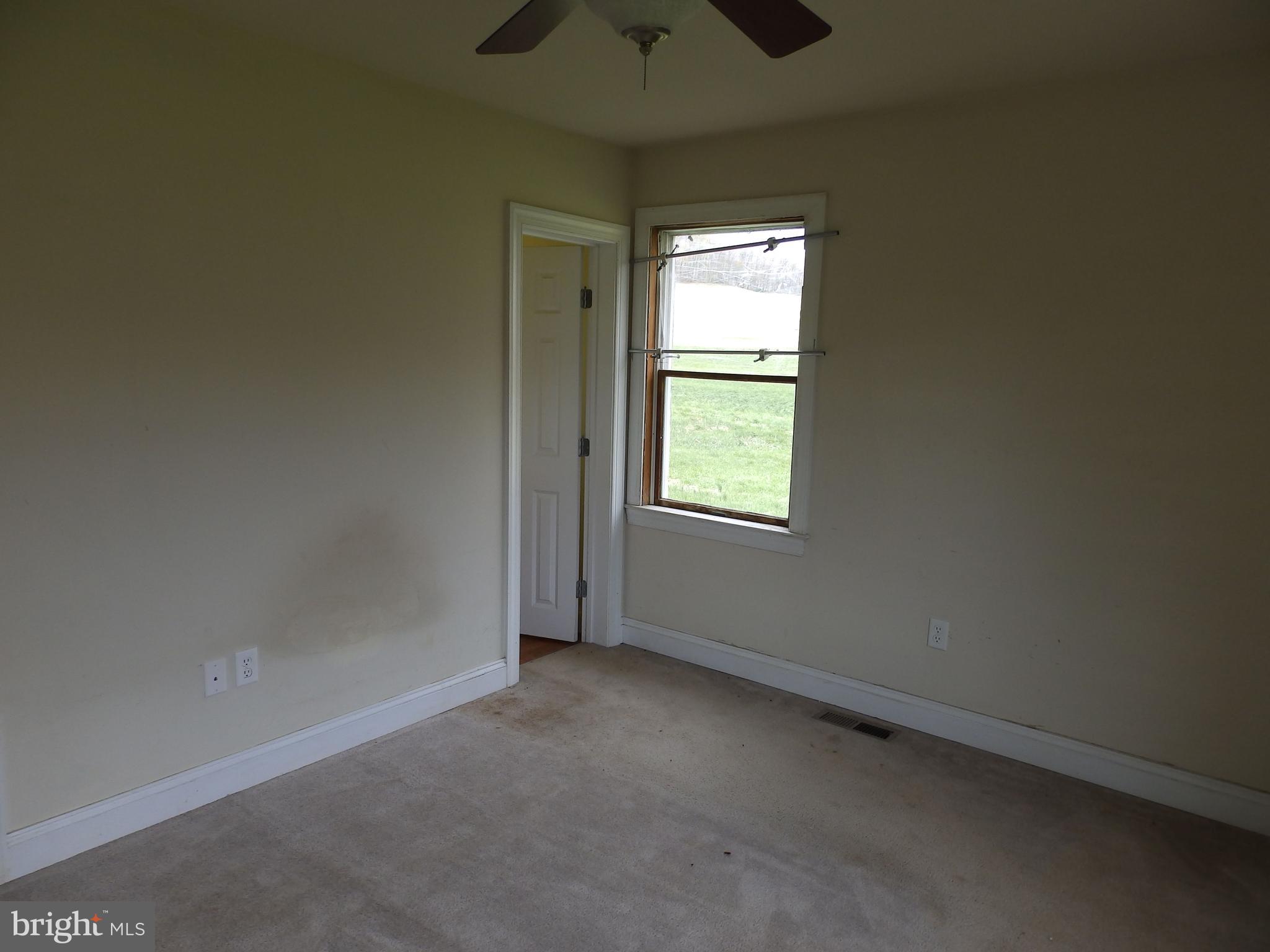 15125 Barnes Road New Windsor, MD 21776 - Photo 18 of 35 View 3 of Master into Master Bath