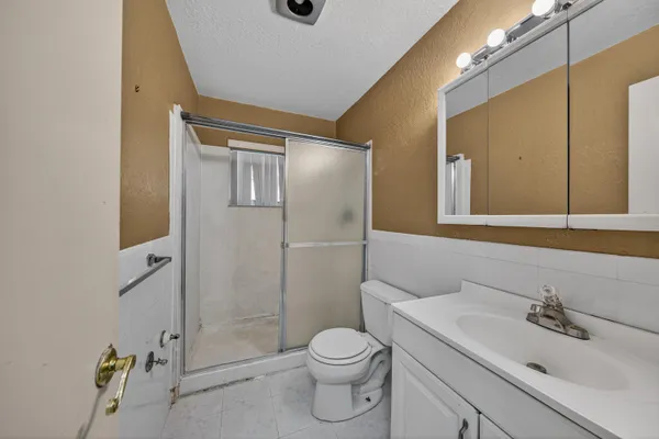 $424,788 | 8104 Northwest 94th Avenue, Tamarac, FL 33321