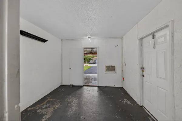 $424,788 | 8104 Northwest 94th Avenue, Tamarac, FL 33321
