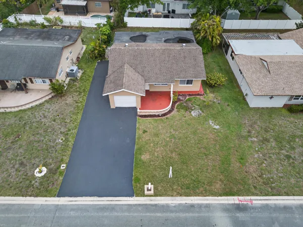 $424,788 | 8104 Northwest 94th Avenue, Tamarac, FL 33321