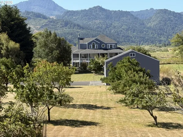 $2,500,000 | 95570 North Bank Rogue River Road, Gold Beach, OR 97444