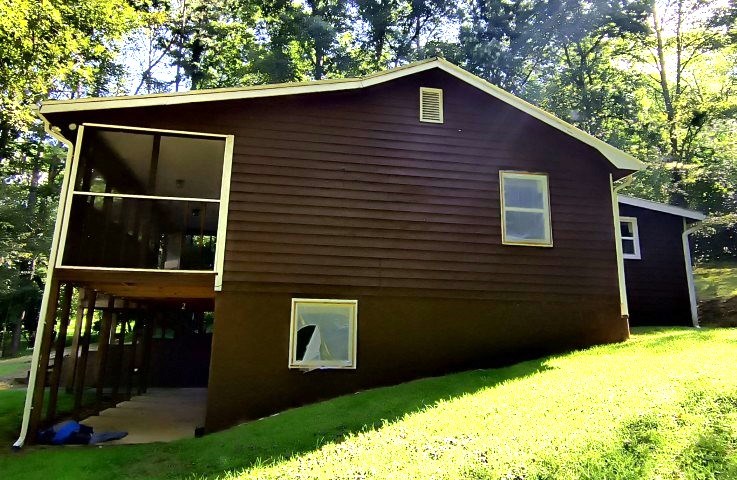 911 Tipton Road Blue Ridge, GA 30513 - Photo 6 of 20 side