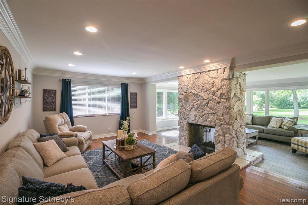 4840 Stoneleigh Road Bloomfield Hills, MI 48302 - Photo 18 of 41