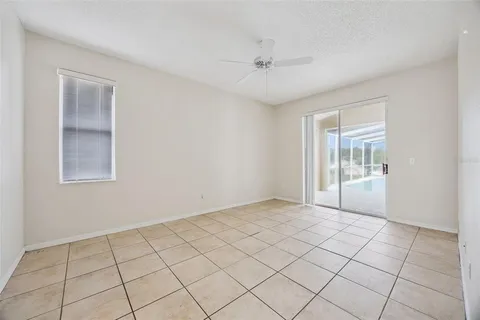 $299,900 | 215 Greeley Loop, Davenport, FL 33897