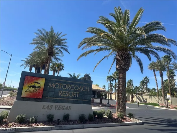 $220,000 | 8175 Arville Street, Unit 215, Las Vegas, NV 89139