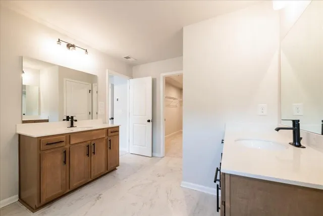 $2,650 | 5769 Tillman Way, Powder Springs, GA 30127