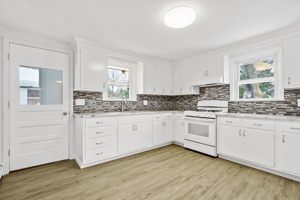 27 Marble Street Revere, MA 02151 - Photo 7 of 28