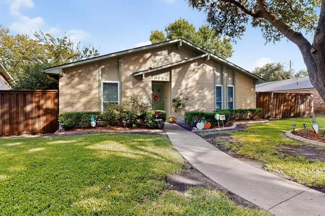 $330,000 | 3904 Villa Downs Drive, Plano, TX 75023