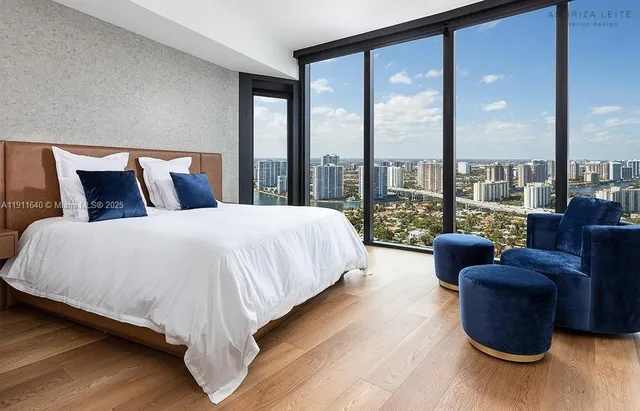 $4,500,000 | 18555 Collins Avenue, Unit 3005, Sunny Isles Beach, FL 33160