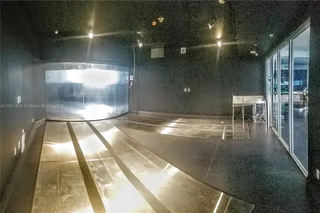 $4,500,000 | 18555 Collins Avenue, Unit 3005, Sunny Isles Beach, FL 33160