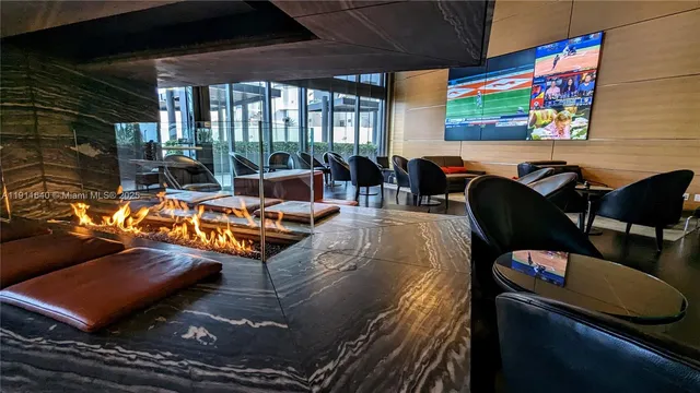 $4,500,000 | 18555 Collins Avenue, Unit 3005, Sunny Isles Beach, FL 33160