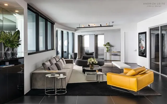 $4,500,000 | 18555 Collins Avenue, Unit 3005, Sunny Isles Beach, FL 33160