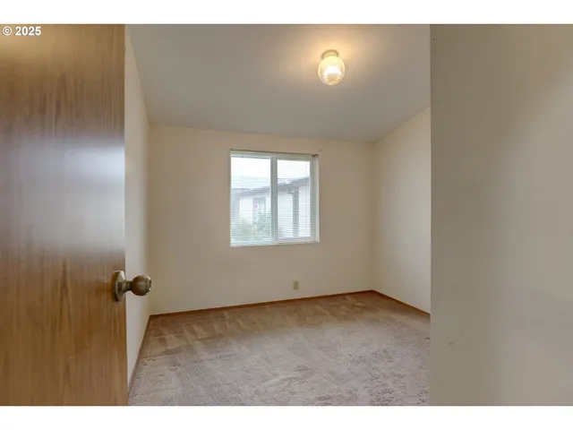 $259,000 | 950 Pomona Street West, Unit 127, The Dalles, OR 97058