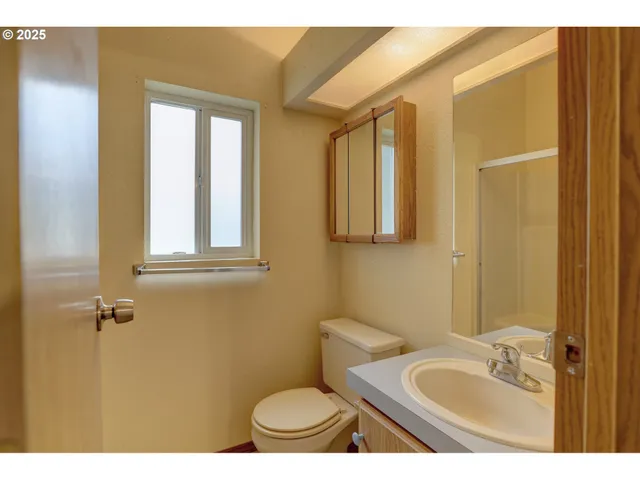 $259,000 | 950 Pomona Street West, Unit 127, The Dalles, OR 97058