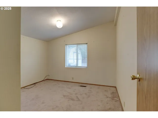 $259,000 | 950 Pomona Street West, Unit 127, The Dalles, OR 97058