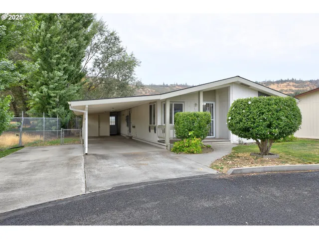 $259,000 | 950 Pomona Street West, Unit 127, The Dalles, OR 97058
