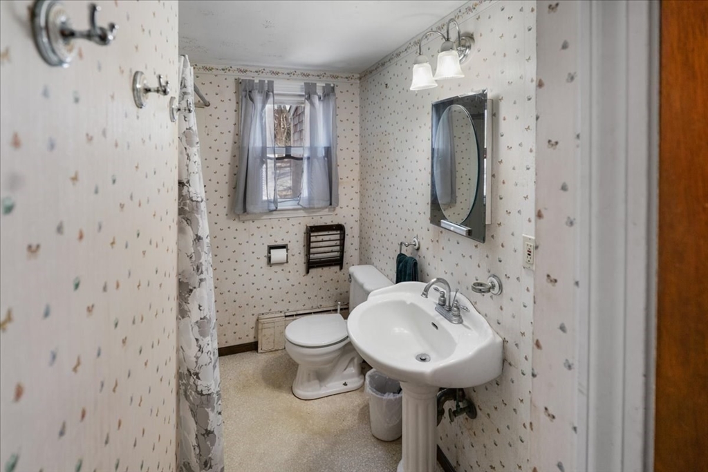 11 Newbury Neck Road Newbury, MA 01951 - Photo 14 of 25