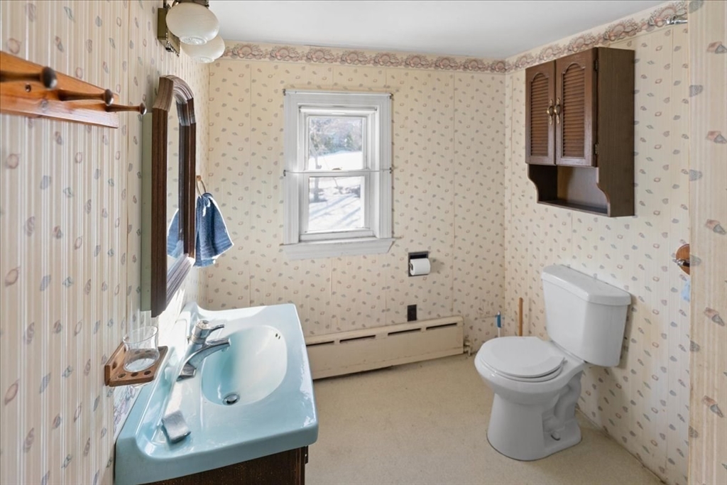 11 Newbury Neck Road Newbury, MA 01951 - Photo 15 of 25