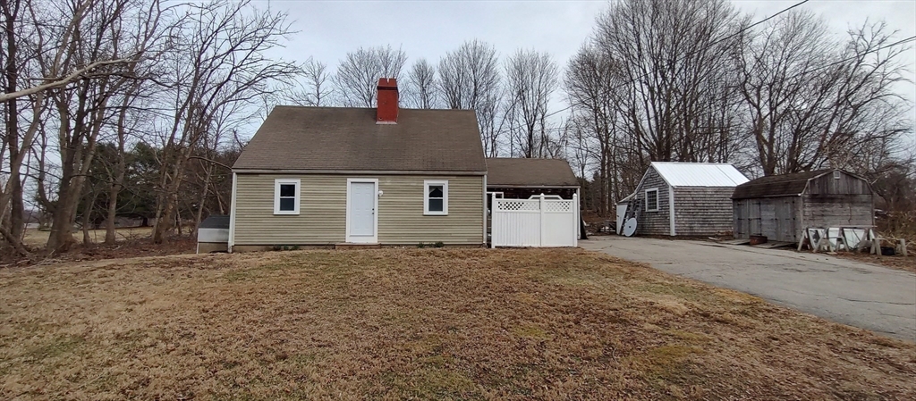 11 Newbury Neck Road Newbury, MA 01951 - Photo 2 of 25