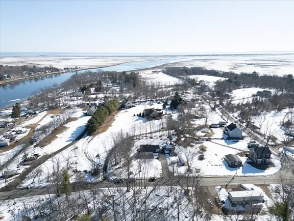 $639,900 | 11 Newbury Neck Road, Newbury, MA 01951