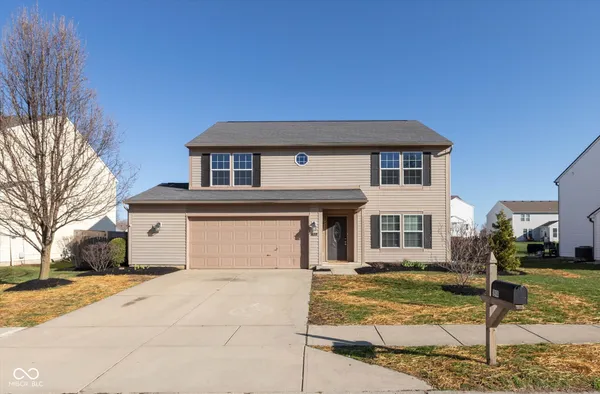 $304,900 | 1914 Abbey Lane, Danville, IN 46122