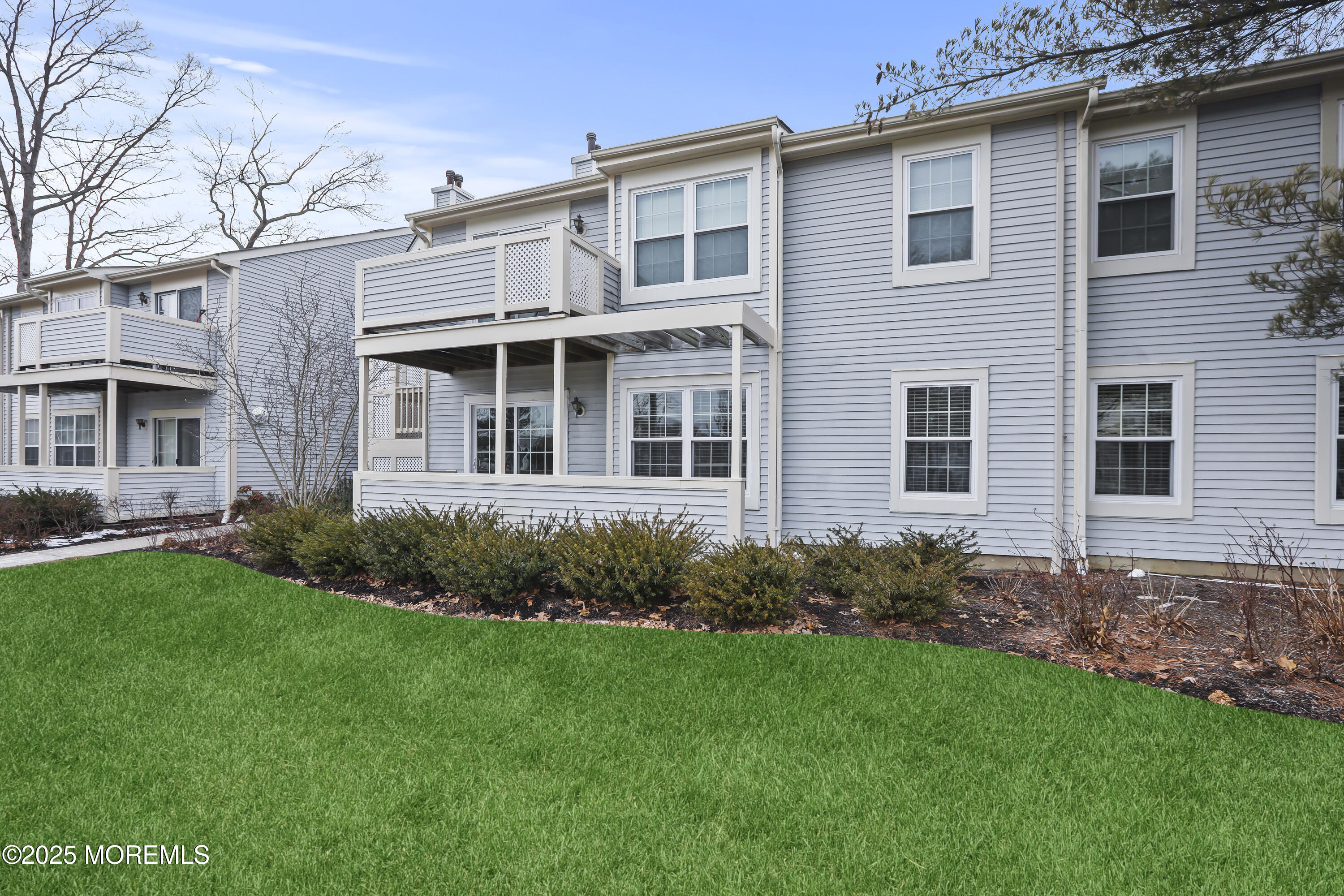 461 Magnolia Court Howell, NJ 07731 - Photo 2 of 26 6a8a0613