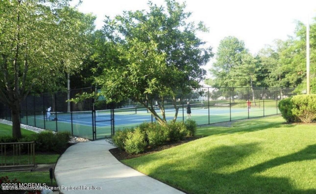 461 Magnolia Court Howell, NJ 07731 - Photo 24 of 26 IMG_0300