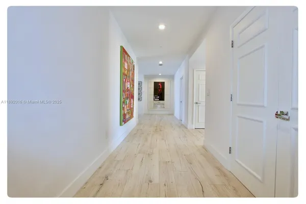 $17,000 | 3500 Island Boulevard, Unit DPH01, Aventura, FL 33160