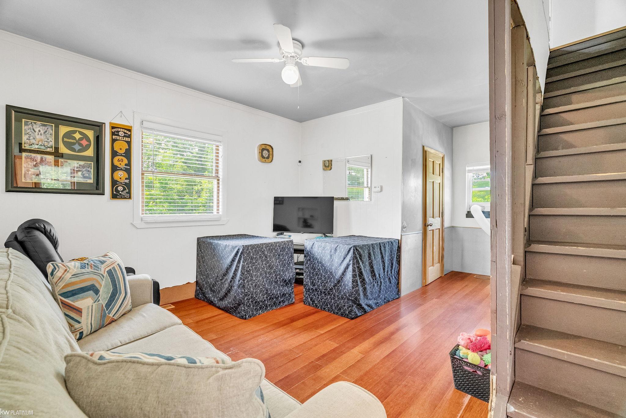 37474 Utica Road Sterling Heights, MI 48312 - Photo 5 of 17 50184512-a0eff419-ffc6-4dd3-bf74-39b010fee62c.JPG