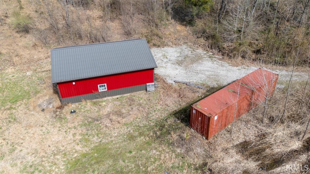 8277 Shiloh Road Boonville, IN 47601 - Photo 2 of 27
