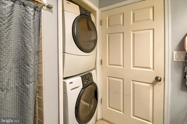 $980,000 | 1010 Sweetbriar Road, Perkasie, PA 18944