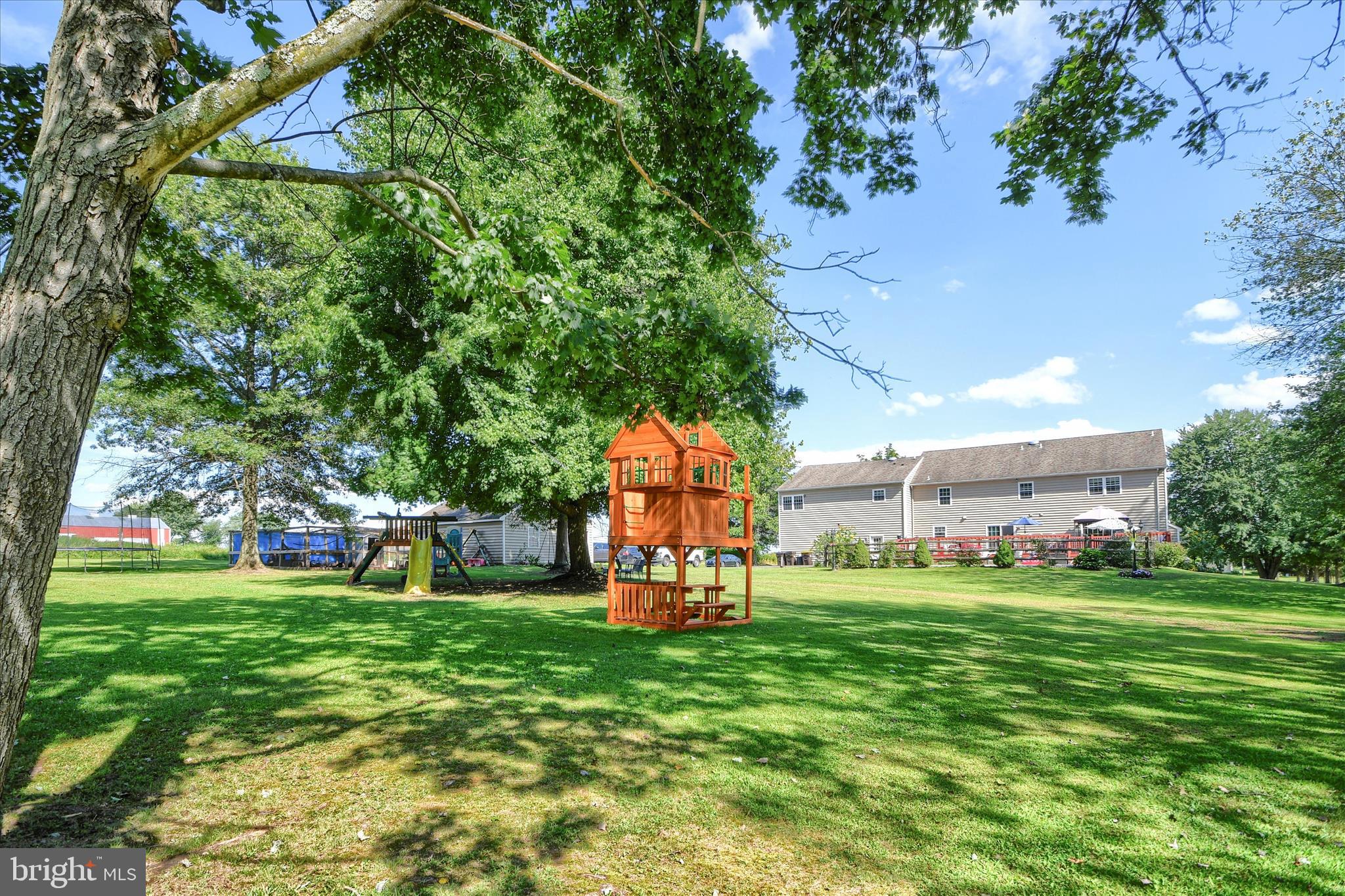 1010 Sweetbriar Road Perkasie, PA 18944 - Photo 52 of 59 a view of a park with large trees