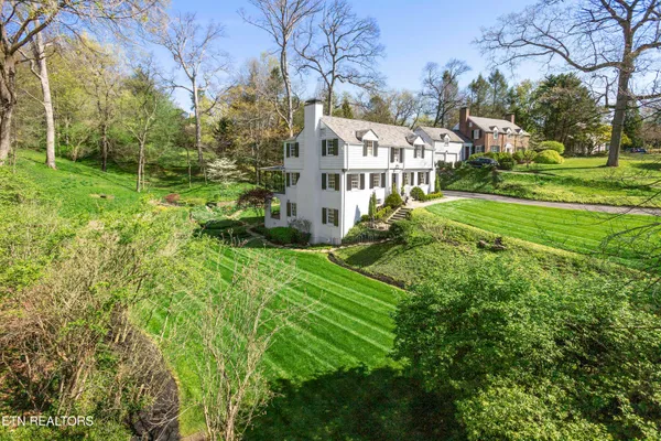 $1,559,000 | 4121 Towanda Trail Southwest, Knoxville, TN 37919