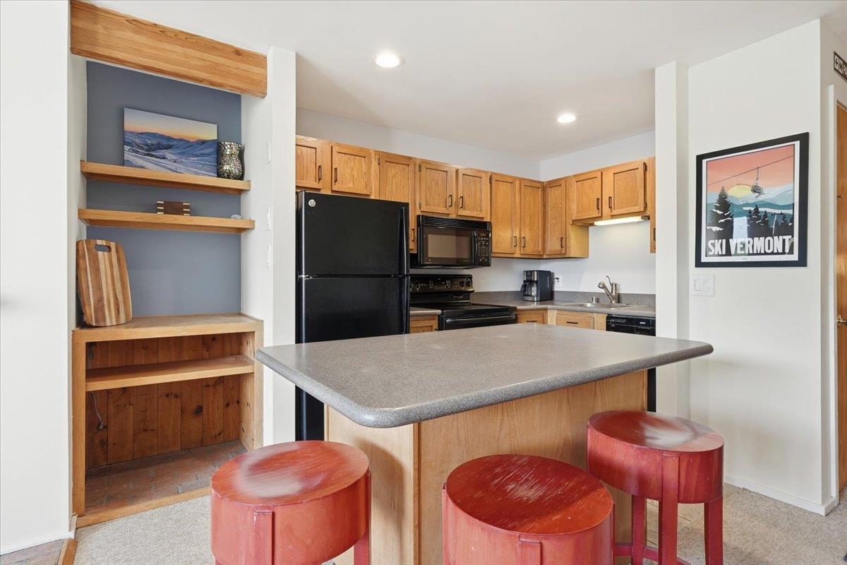 205 Mountainside Drive, Unit 35 Warren, VT 05674 - Photo 14 of 33