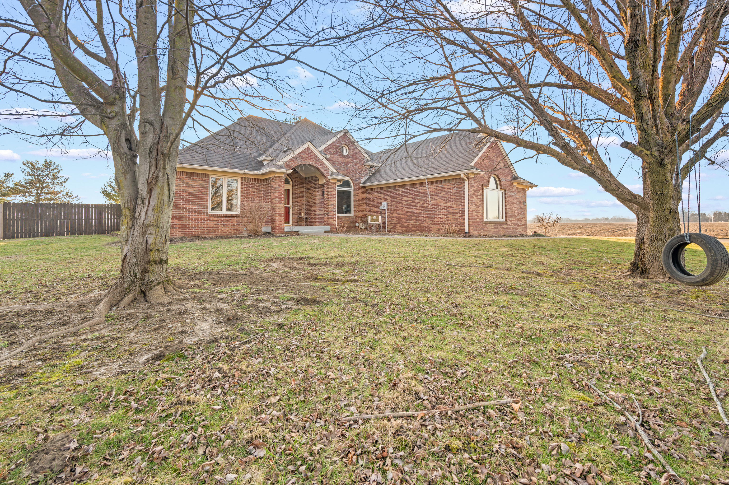 323 East State Road Franklin, IN 46131 - Photo 3 of 40