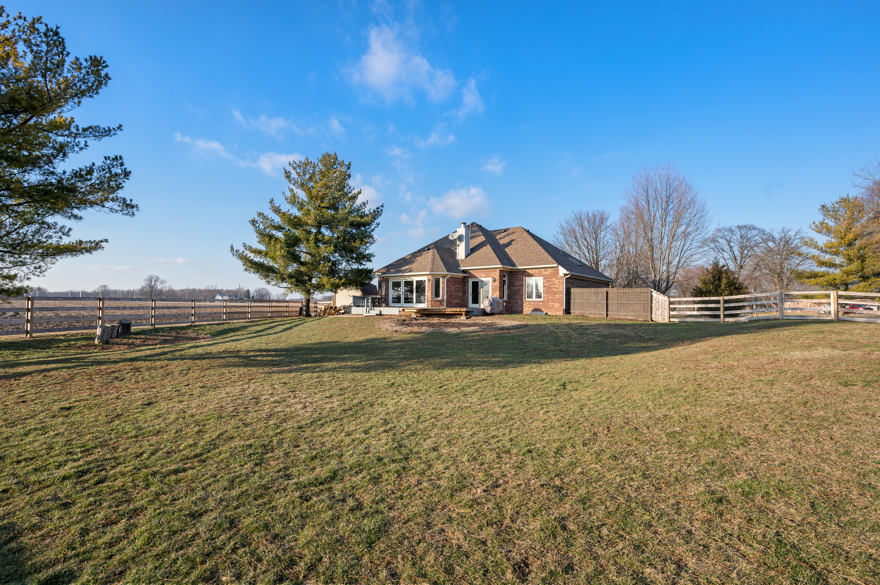 323 East State Road Franklin, IN 46131 - Photo 36 of 40