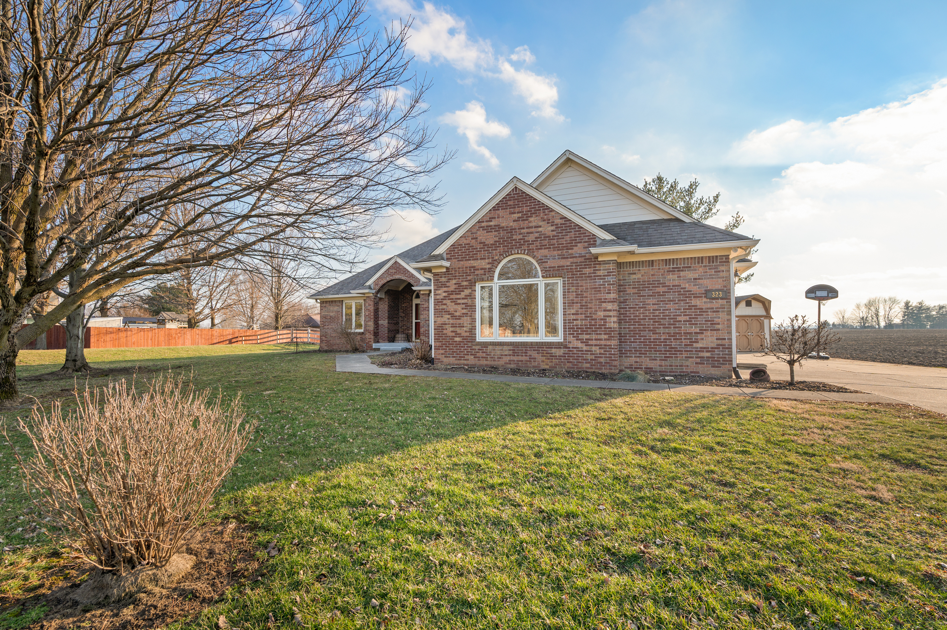 323 East State Road Franklin, IN 46131 - Photo 4 of 40