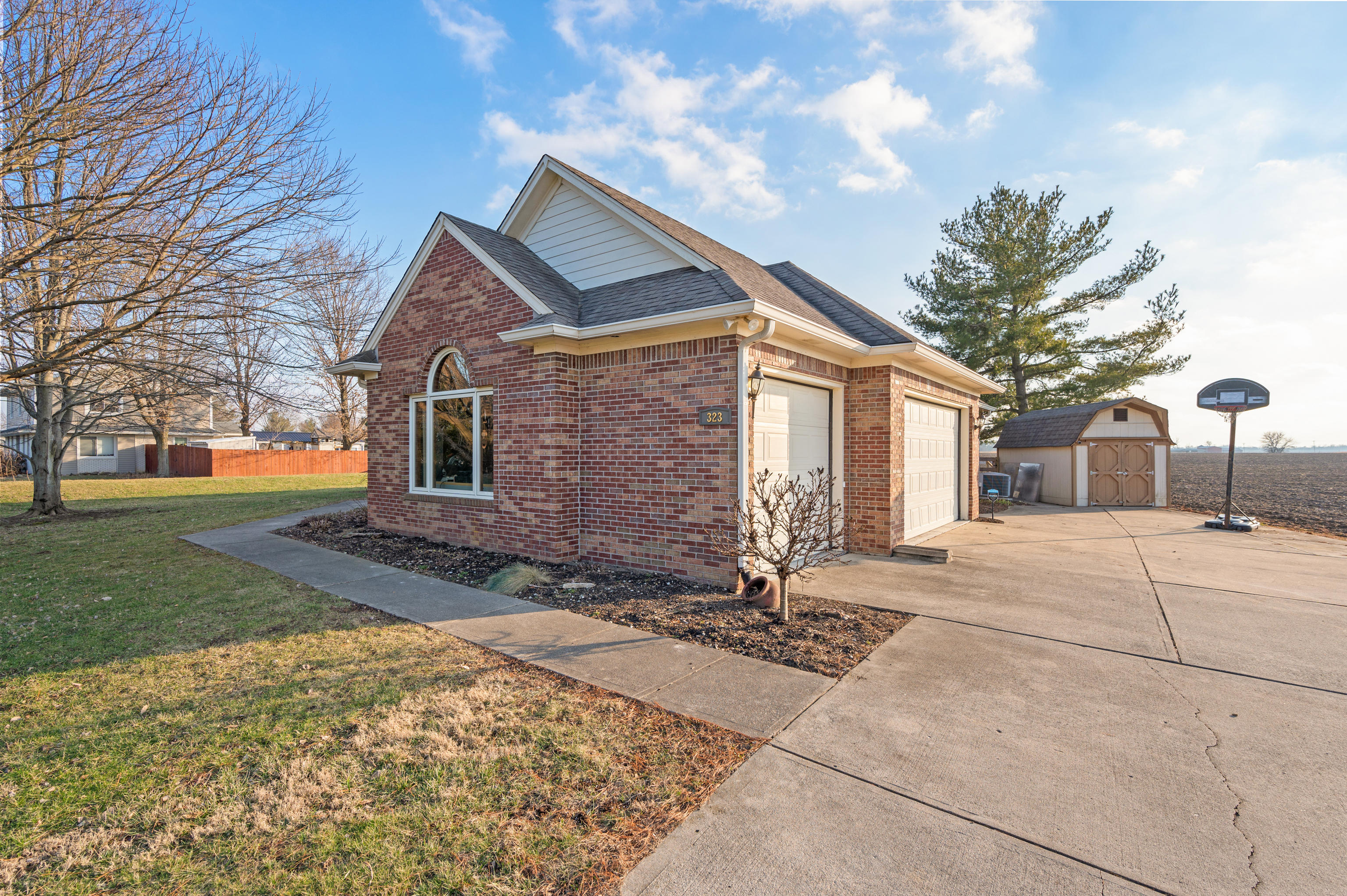 323 East State Road Franklin, IN 46131 - Photo 5 of 40